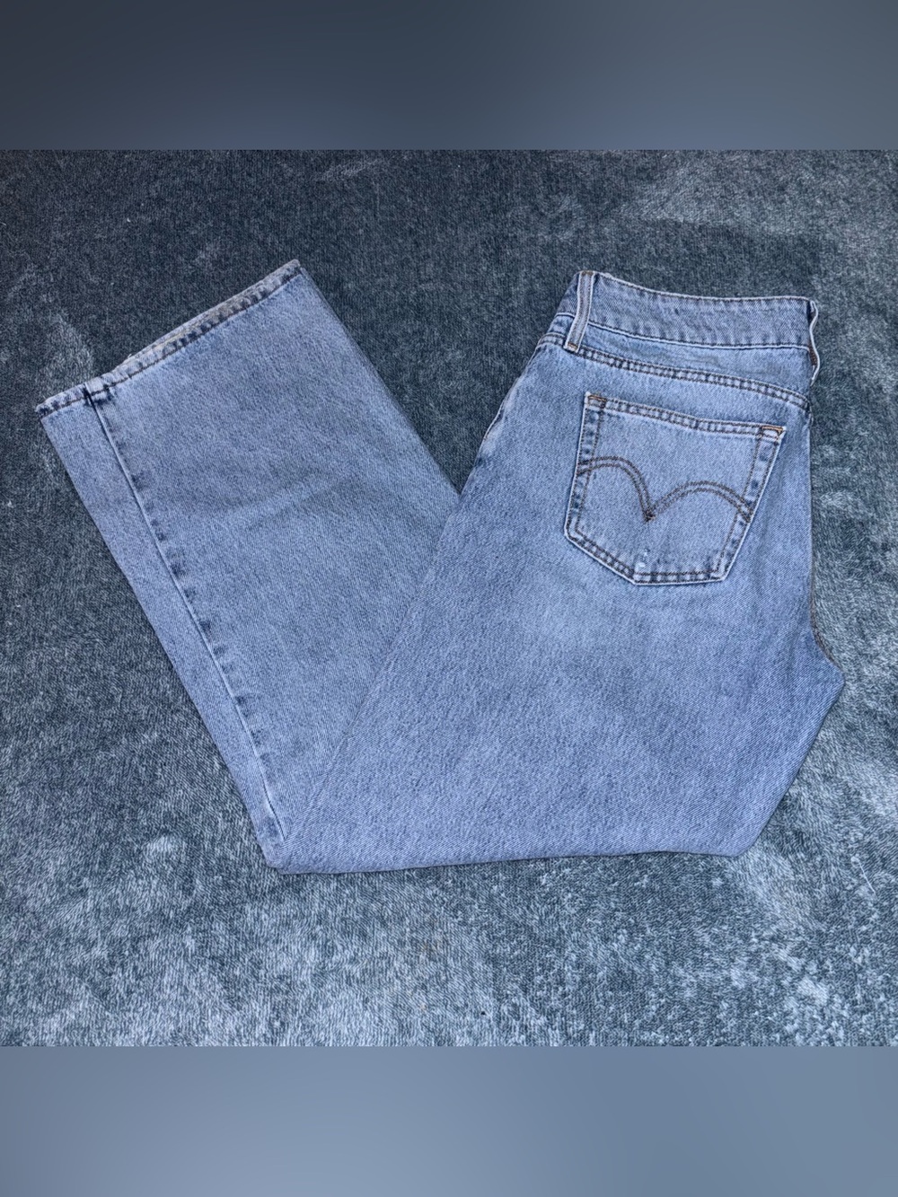 Levi’s Women’s Super Low Wide Leg Jeans Size 29